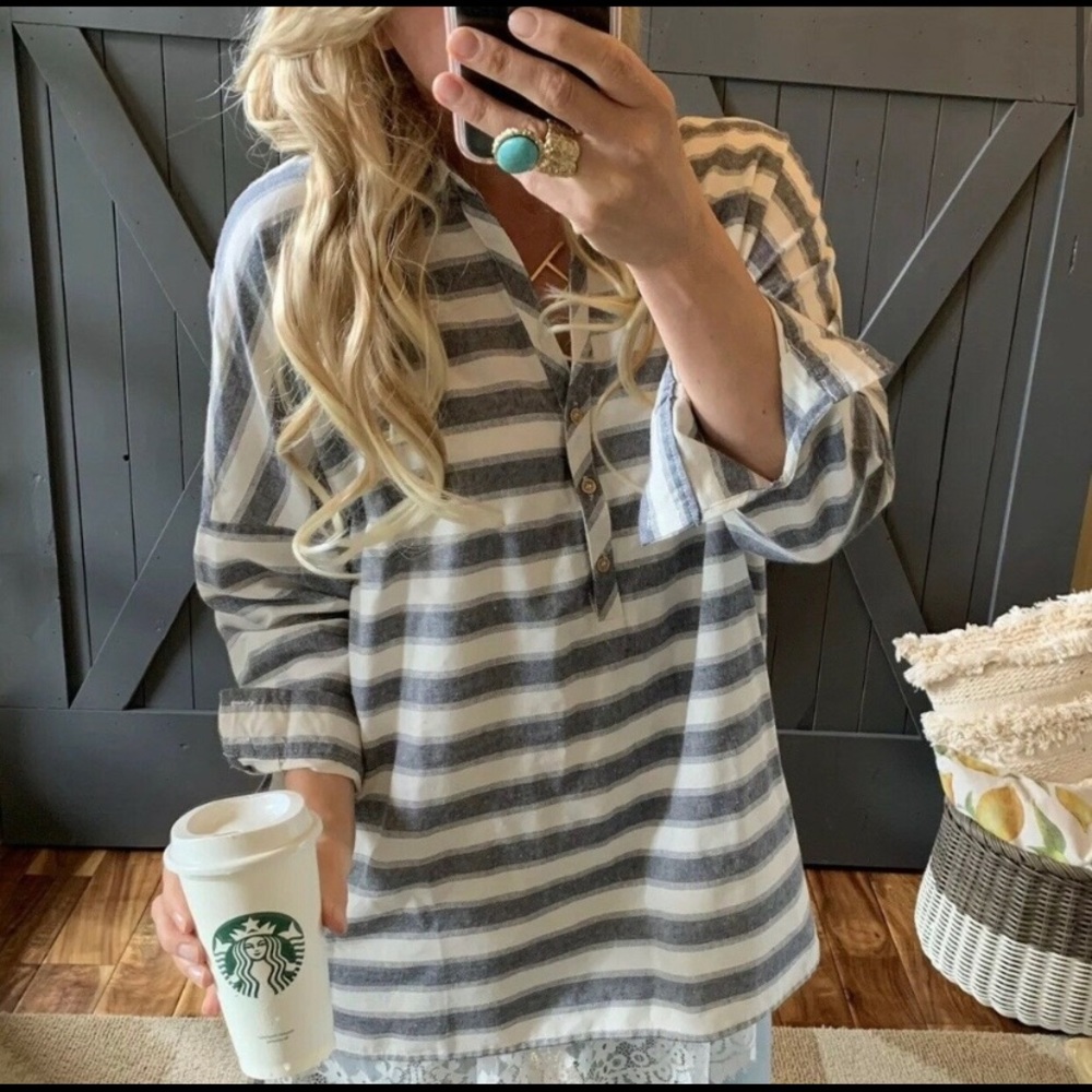 Plus Size Navy & White Tunic Blouse Top - NWT